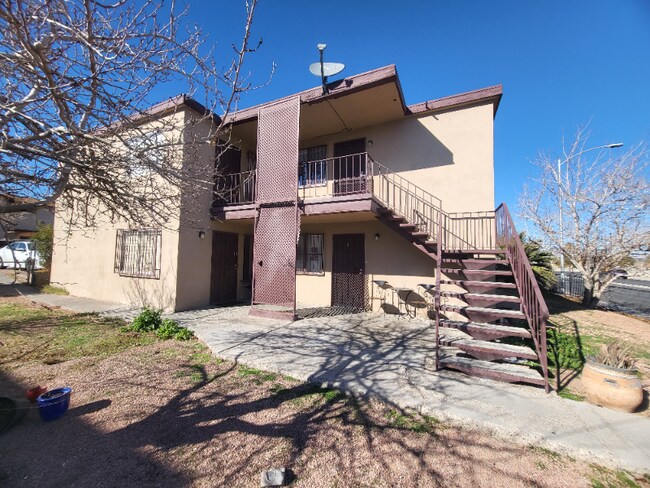 Photo - 853 N Bruce St