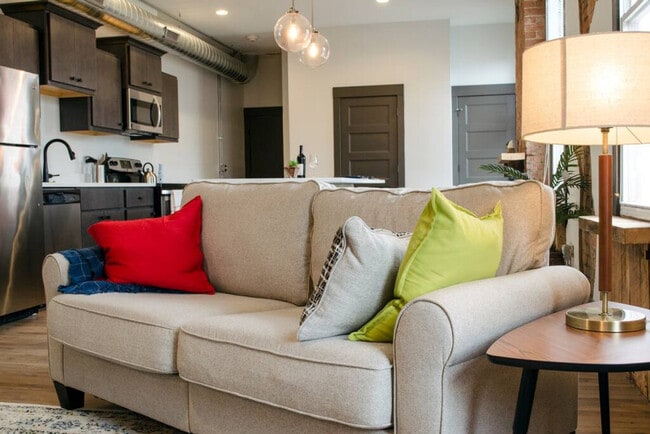 Photo - 1423 Pleasant St Unidad ID1056037P