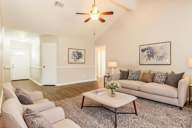 Photo - 20327 Bridgedale Ln