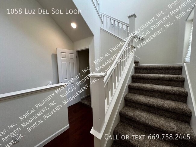 Photo - 1058 Luz Del Sol Loop