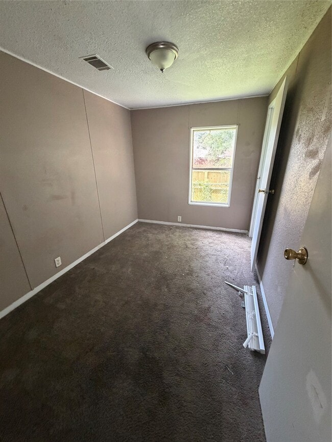Photo - 24610 Needham Rd