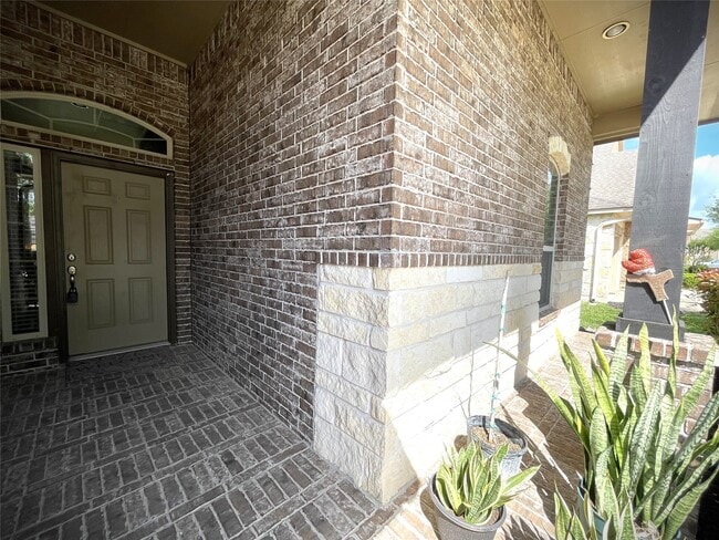 Photo - 738 Somerset Landing Ln