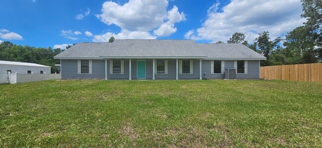Charming 3-Bedroom Home in Deland – Water ... - Charming 3-Bedroom Home in Deland – Water ...