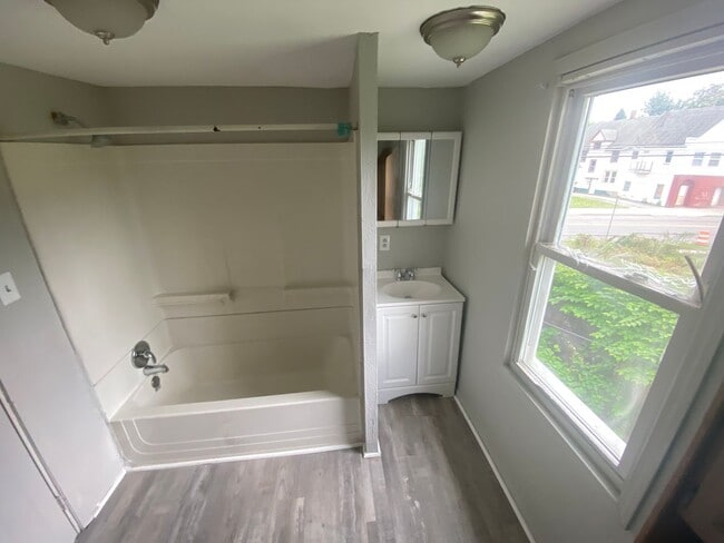 3164 W. 73rd