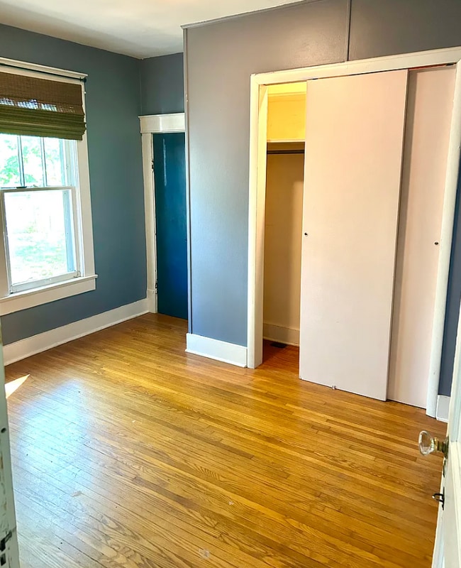 Photo - 2423 Brasher Ave