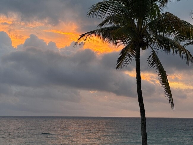 Building Photo - 6000 N Ocean Blvd Unit 2d