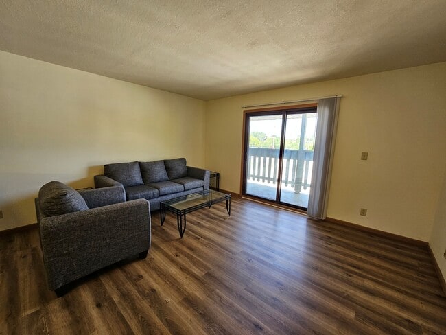 715 XL 3 bed