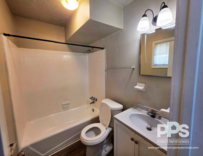 Photo - 1354 Austell Rd SE