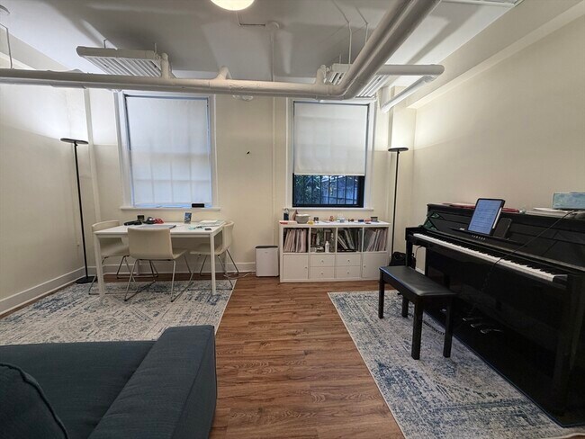 Photo - 276 Marlborough St Unidad G2