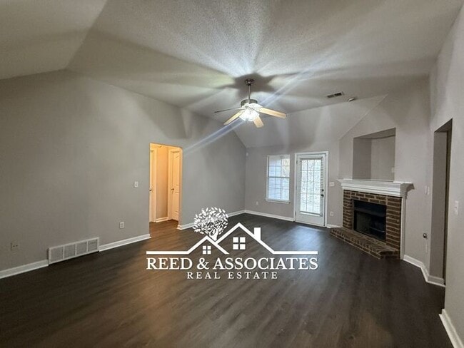 Photo - 3 Bedroom in Cordova!