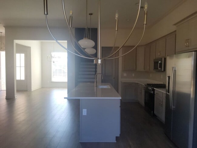 Photo - 260 Valleyview Ln