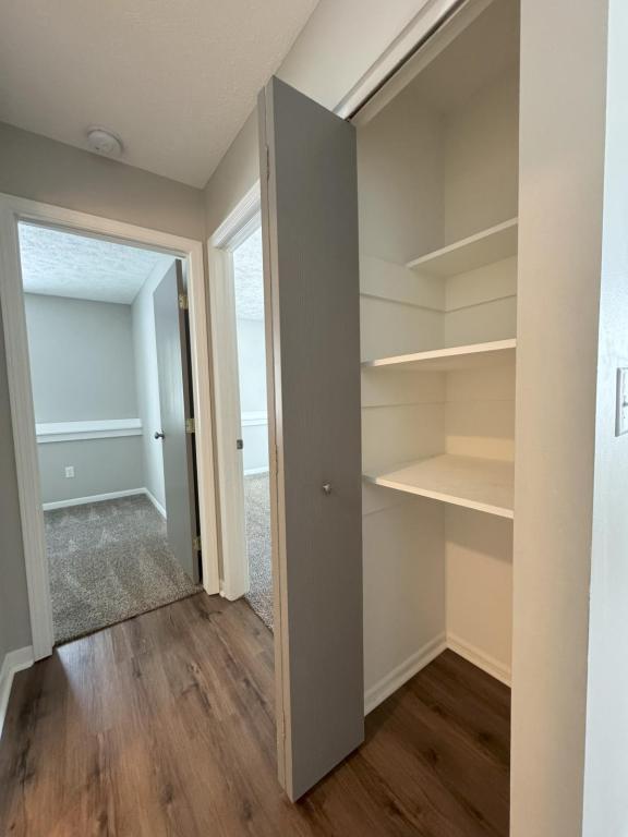 Photo - 1900 Apartment Dr