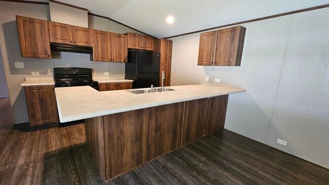 Photo - 2201 S Anna St