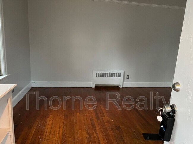 Photo - 422 N Mercer St