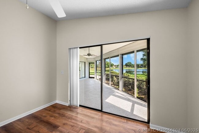 Photo - 2386 SW Creekside Dr