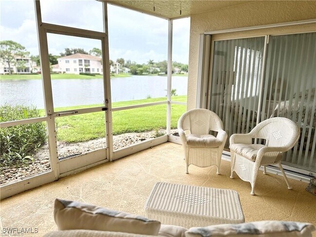 Photo - 25762 Lake Amelia Way Unidad 105