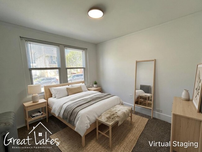 Photo - 9422 Mc Dougall Unit Apt. 1