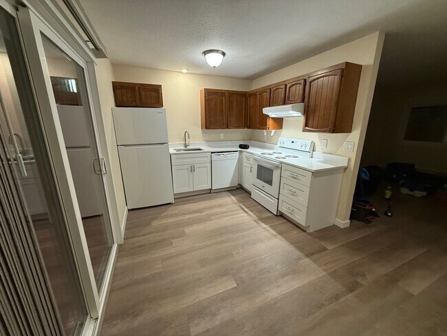 Photo - 1860 Myrtle St Unit #1