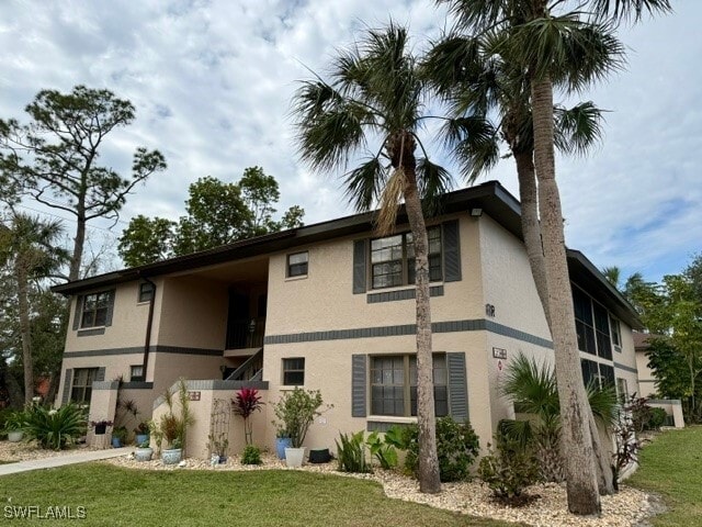 Building Photo - Oaks IV - RR203