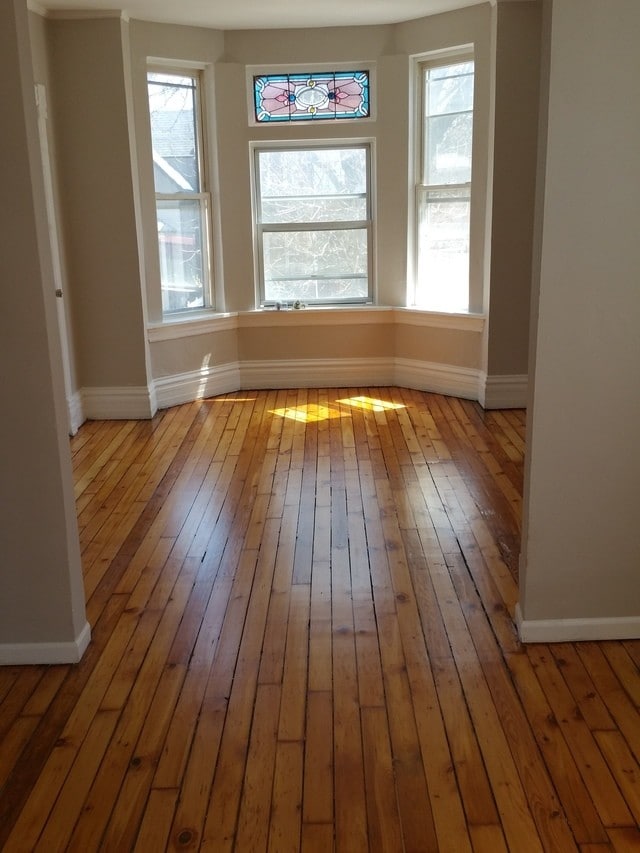 Living Room - 1740 N Spaulding Ave Unit 2