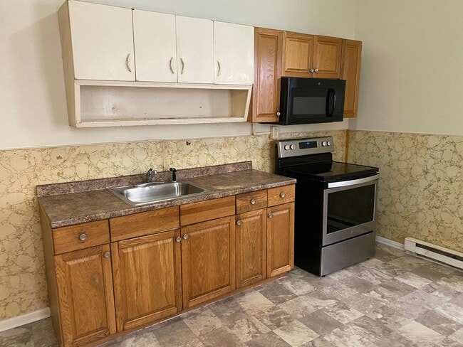 Photo - 314 W King St Unit Apt. 1
