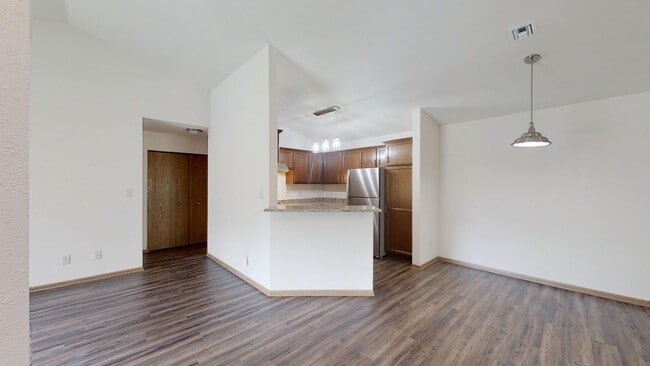Photo - RENT SPECIAL - RENOVATED Condo Style Lower 2 Bedroom 2 Bathroom Apartment is Available Unit 14248