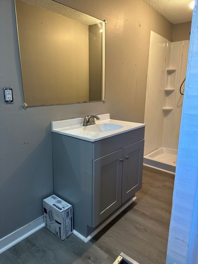 Photo - 1028 W Lexington Ave Unit 4