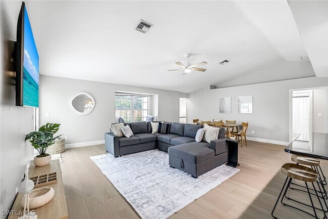 Photo - 45 Wickliffe Dr