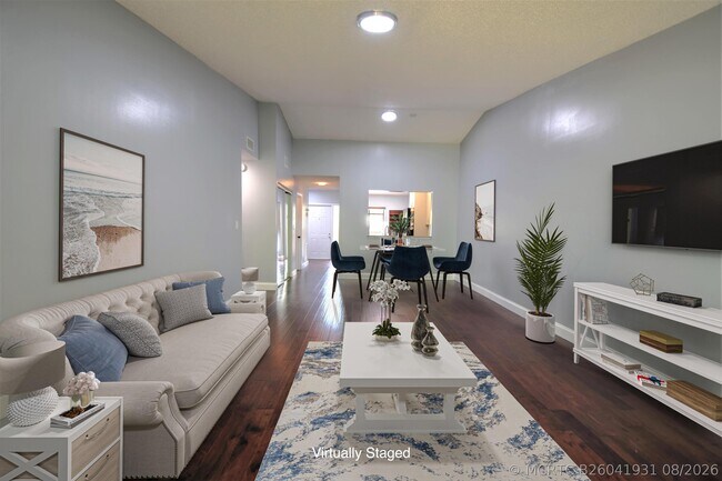 5087 Oakhill Ln