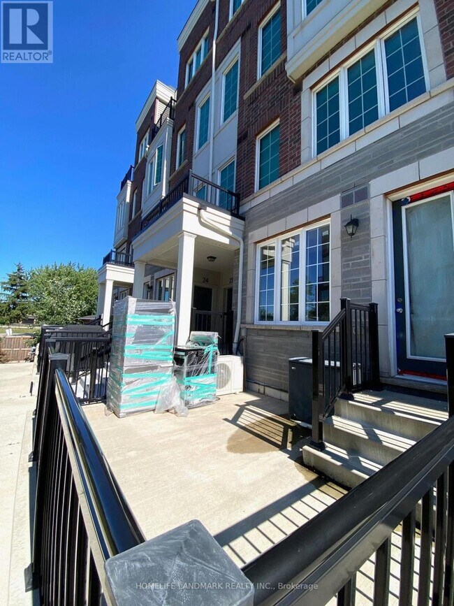 Photo - 2199 Lillykin St