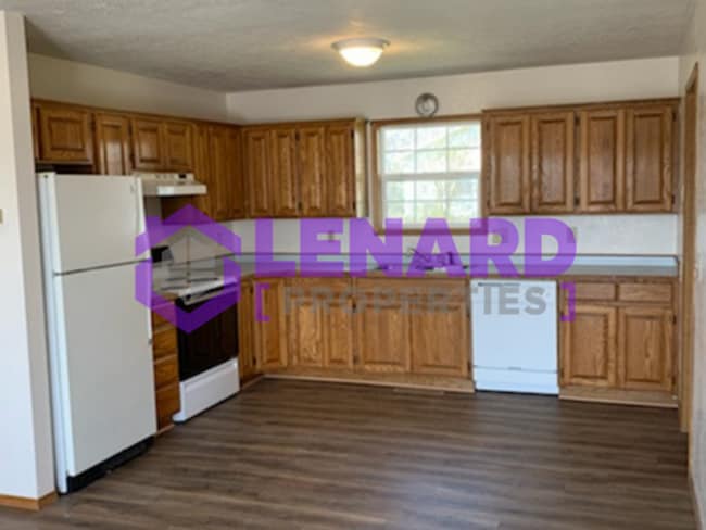 Photo - 1841 E Laverne St