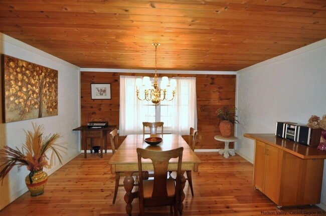 Photo - 309 John Joy Rd