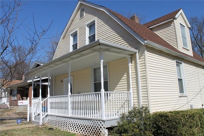 Photo - Absolutely adorable 3 bedroom/1.5 bath hou...
