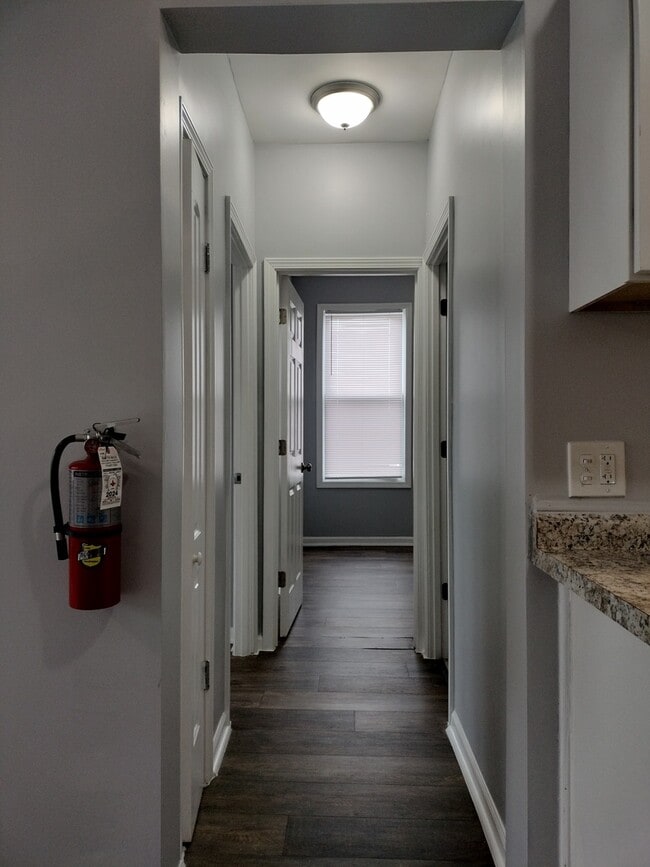 Photo - 6601 S Green St