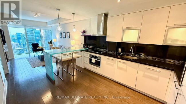 Photo - 8 The Esplanade Unité 4903