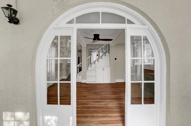 Photo - 63 Acoma St
