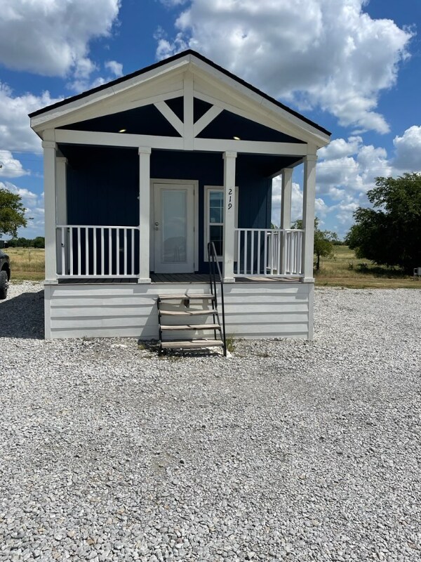 Photo - 219 Antler Rdg Trl