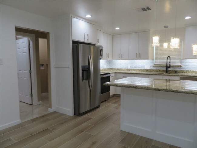 Photo - 7214 Corsicana St