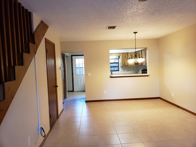 Photo - 1321 SE 3rd St