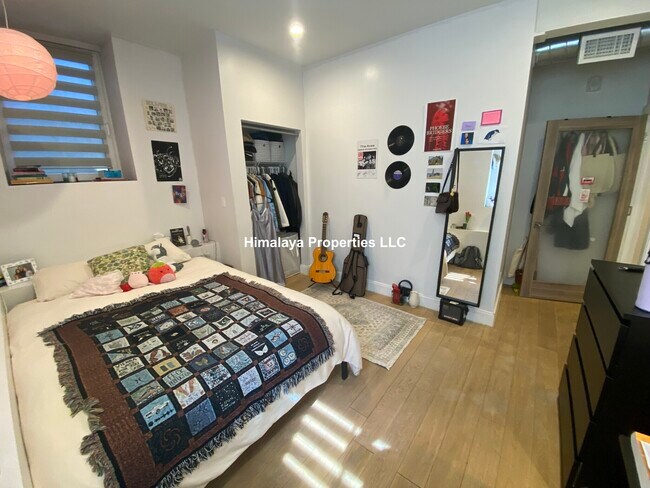 Photo - 407 Dudley St Unit 1