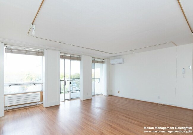 Building Photo - 60 Babcock St Unit 66 Rental