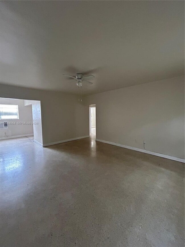 Photo - 730 83rd St Unidad 2