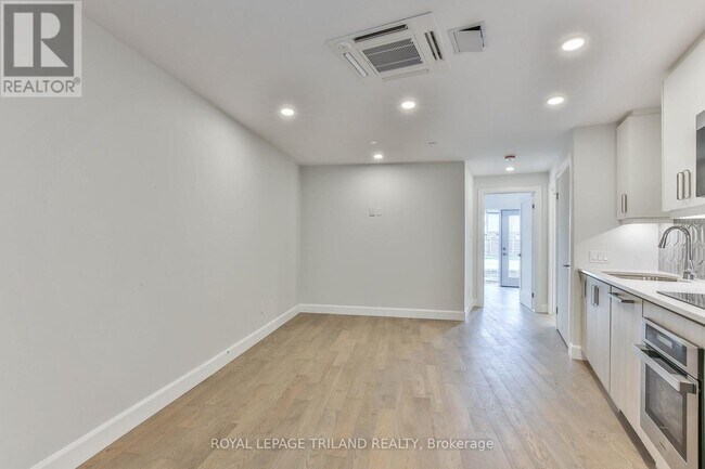 Photo - 2062 Lumen Dr