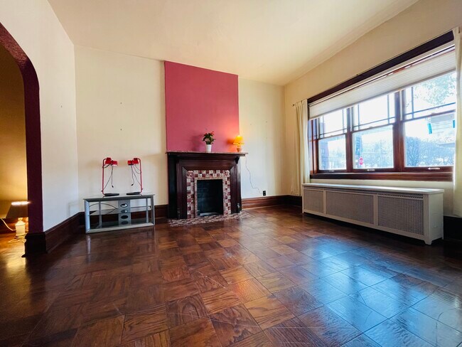 Photo - 2641 S Princeton Ave Unidad 1F