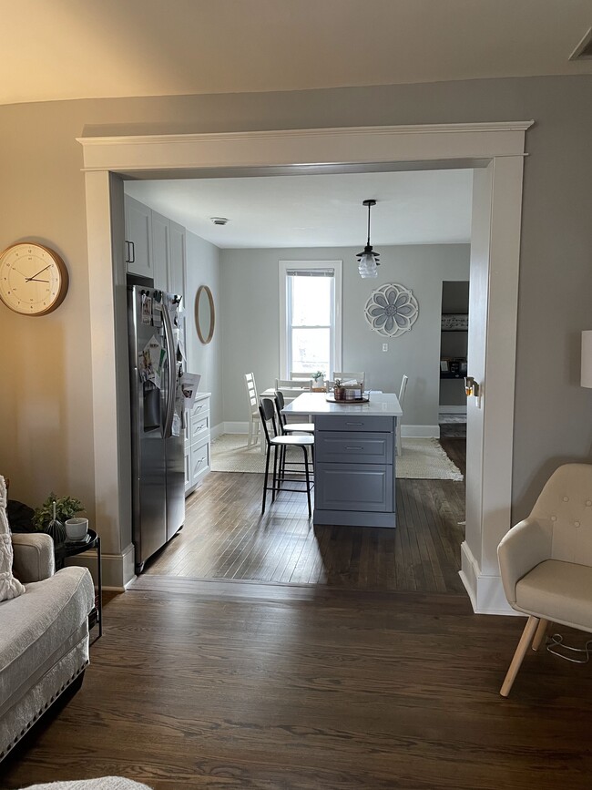 Photo - 1025 E Hamilton St