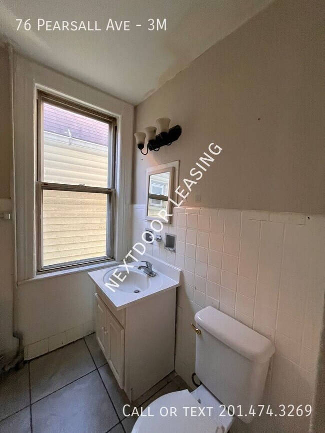 Photo - 76 Pearsall Ave Unidad 3M