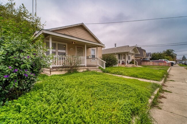 Photo - Feel Right at Home in This Inviting 2-Bed Gem