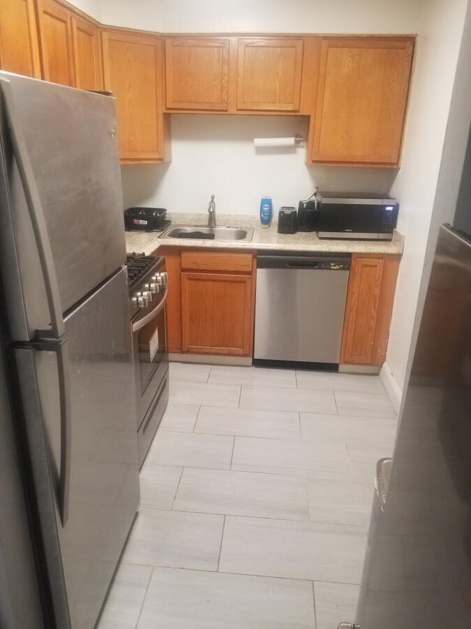 Photo - 1741 Addison Rd S