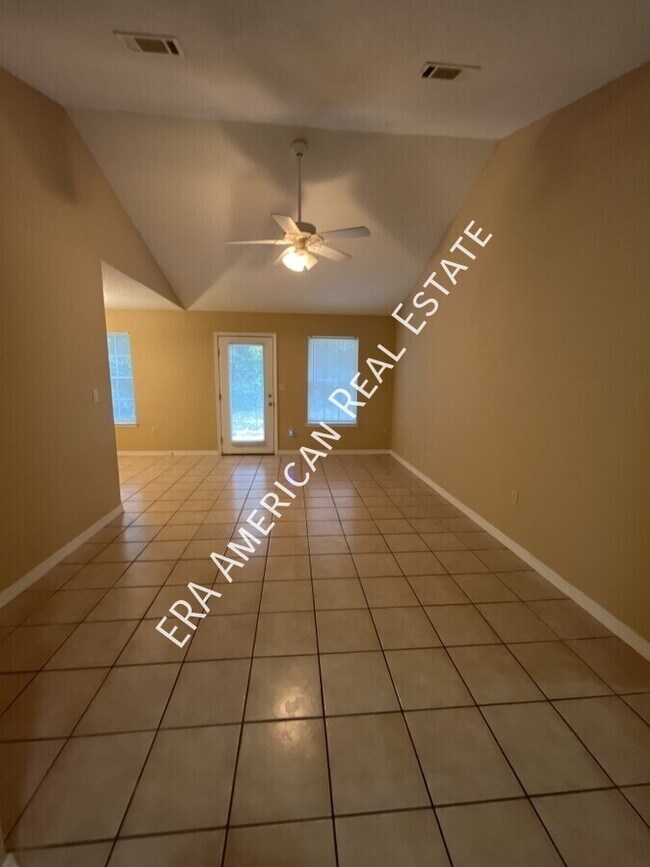 Photo - 2455 Starmount Dr