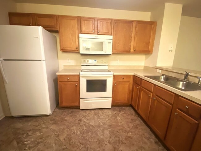 Photo - 8550 Argyle Business Loop